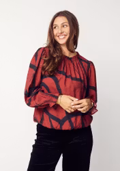 Tanna blus black on red