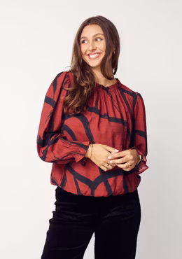 Tanna blus black on red