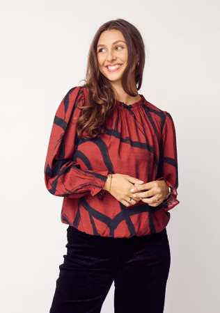 Tanna blus black on red