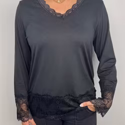Långärmad topp m spets svart