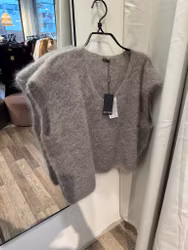 Bjoerk mohairväst nougat