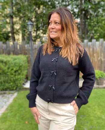 Million rosettkofta strass svart