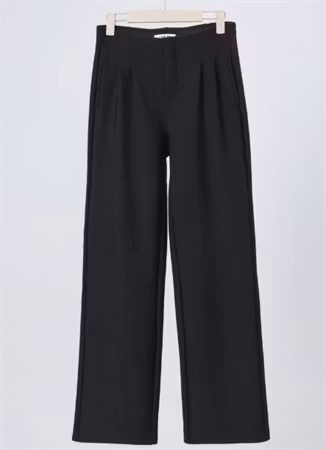 Stretchiga finbyxor rakt ben svart