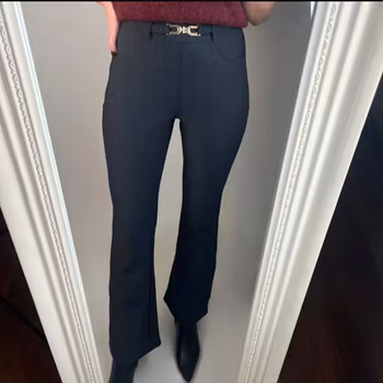 Stretchiga finbyxor bootcut mörkgrå