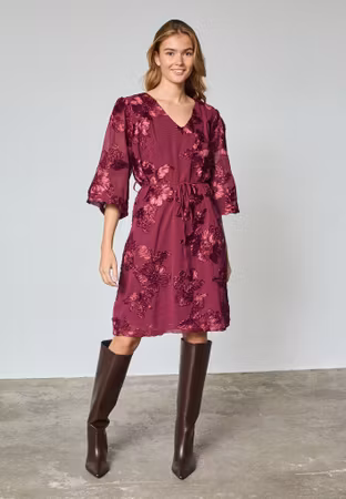 Emore klänning bordeaux