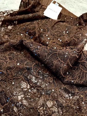 Louise spetskjol brun