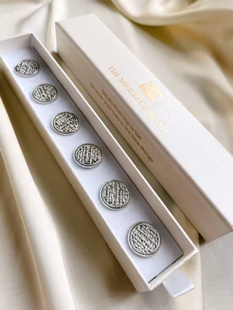 Knappsmycke platta silver 6-pack