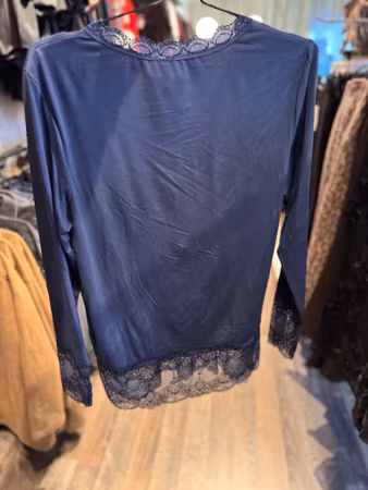 Långärmad topp m spets marinblå