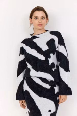 Cherry stickad tröja