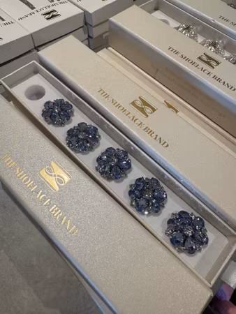 Knappsmycke crystal ljusblå silver 6-pack