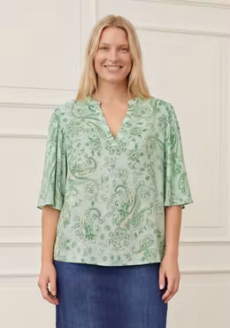 Melba blus grön paisley