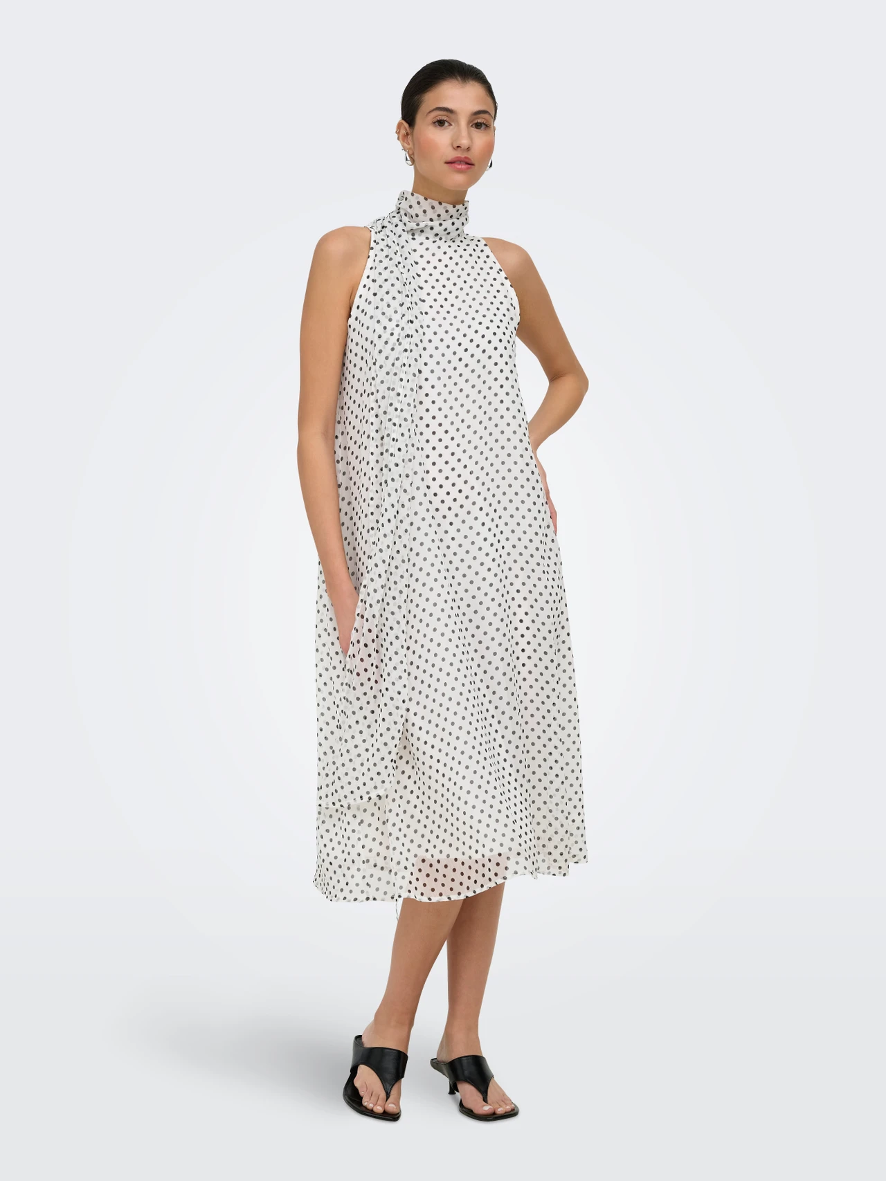 Polka midklänning vit