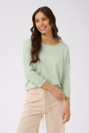 Mila r-neck pullover cameo green