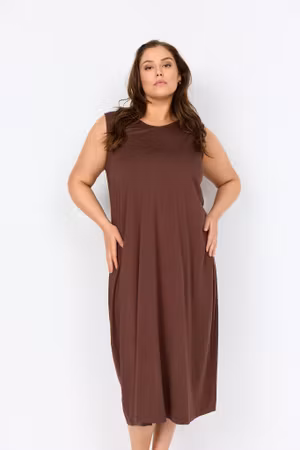 Stella 46 klänning brun