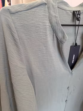 Alva V-neck klänning army