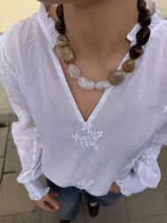 Mix brun/nougat/vit chunky halsband