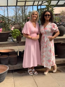 Nikki klänning rosa