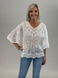 Mirella blus med brodyr vit