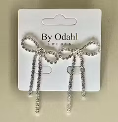 Örhänge strass rosett silver