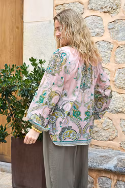 Betty blus rose