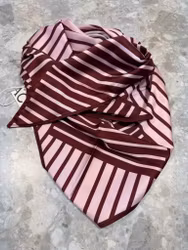 Elena triangel scarf rosa/vinröd randig
