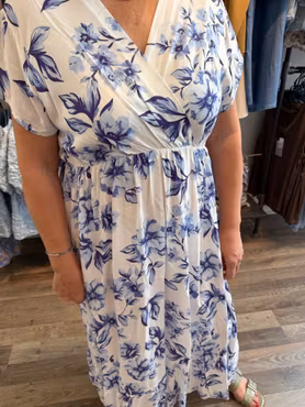 Lizette klänning blommig blå/vit