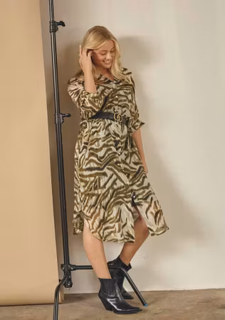 Lotta skjortklänning khaki flow