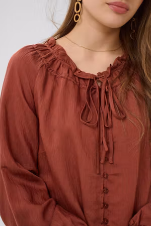 Gonia blus