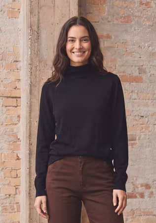 Frigga pullover svart