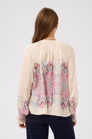 Surya blus