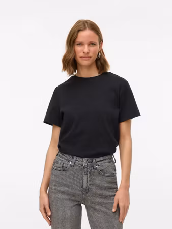 Naima t-shirt svart