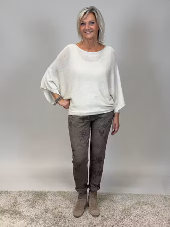 Shirly stickad beige