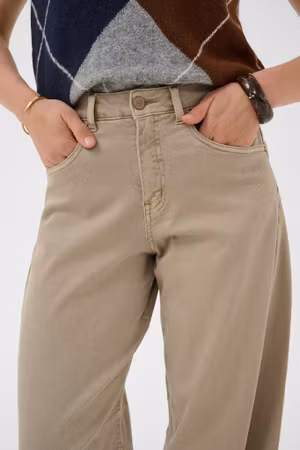 Djuli barrel jeans cobblestone