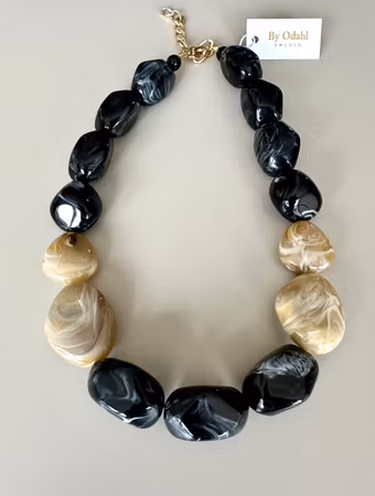 Mix svart/beige chunky halsband