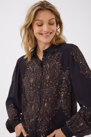 Josia blus