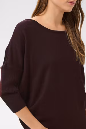 Mila r-neck pullover winetasting