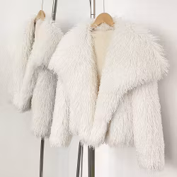PAOLA FAKE FUR WHITE