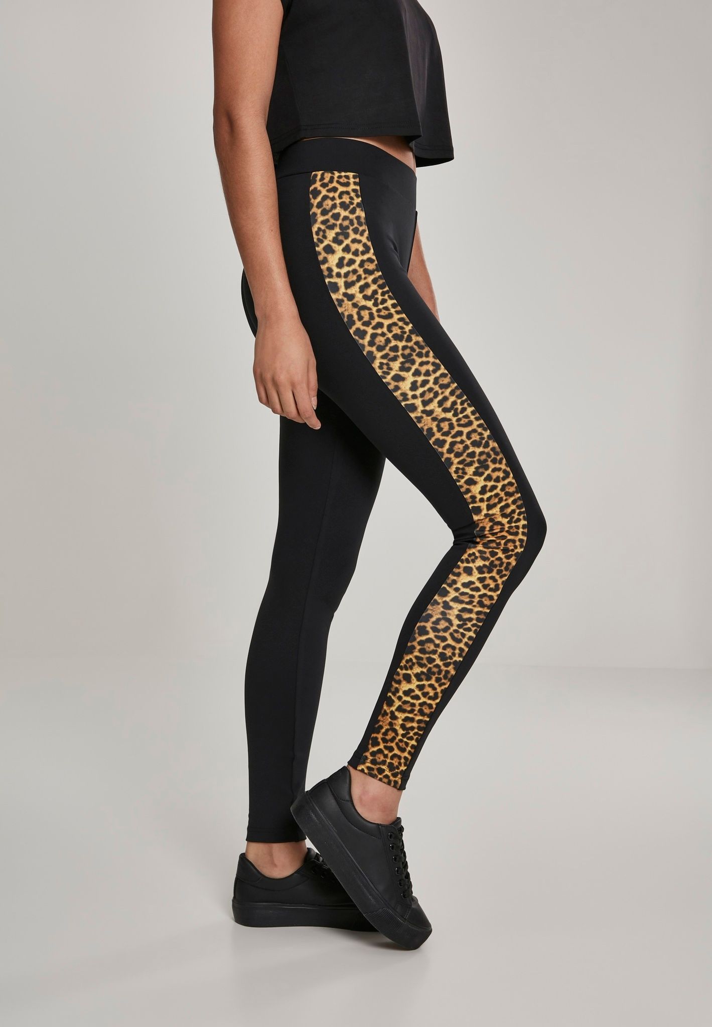 URBAN CLASSICS: Ladies Side Striped Pattern Leggings (black/leo)