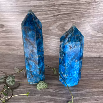 Blå Apatit Torn