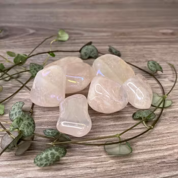 Rosenkvarts Angel Aura Trumlad