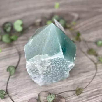 Grön Aventurin Base Cut