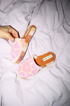 INDOOR SLIPPERS size 36-37