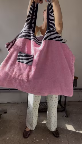 Big zebra tote bag