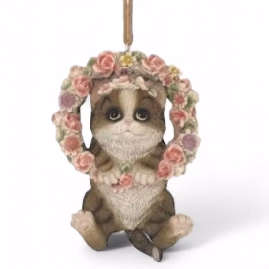 Blomsterkrans med kat