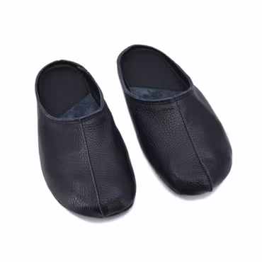 OmaKing Wide Toe Leather Slippers (Black)