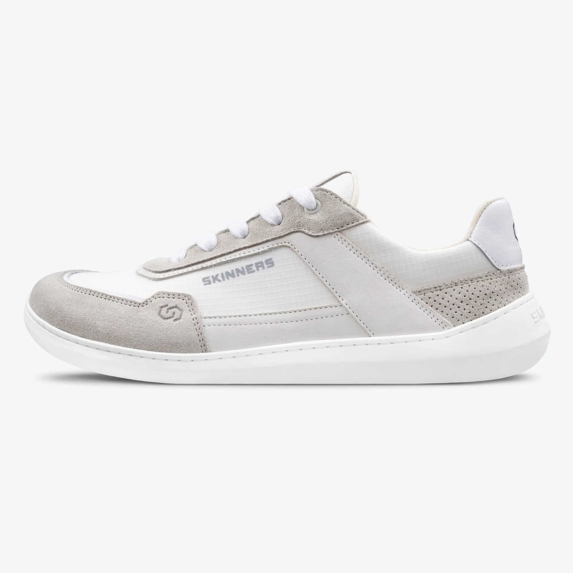 Skinners Globetrotter Allrounder Off White