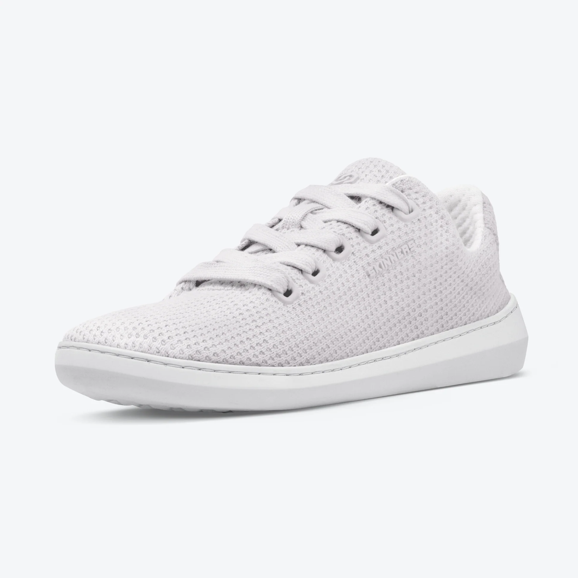 Skinners Globetrotter White