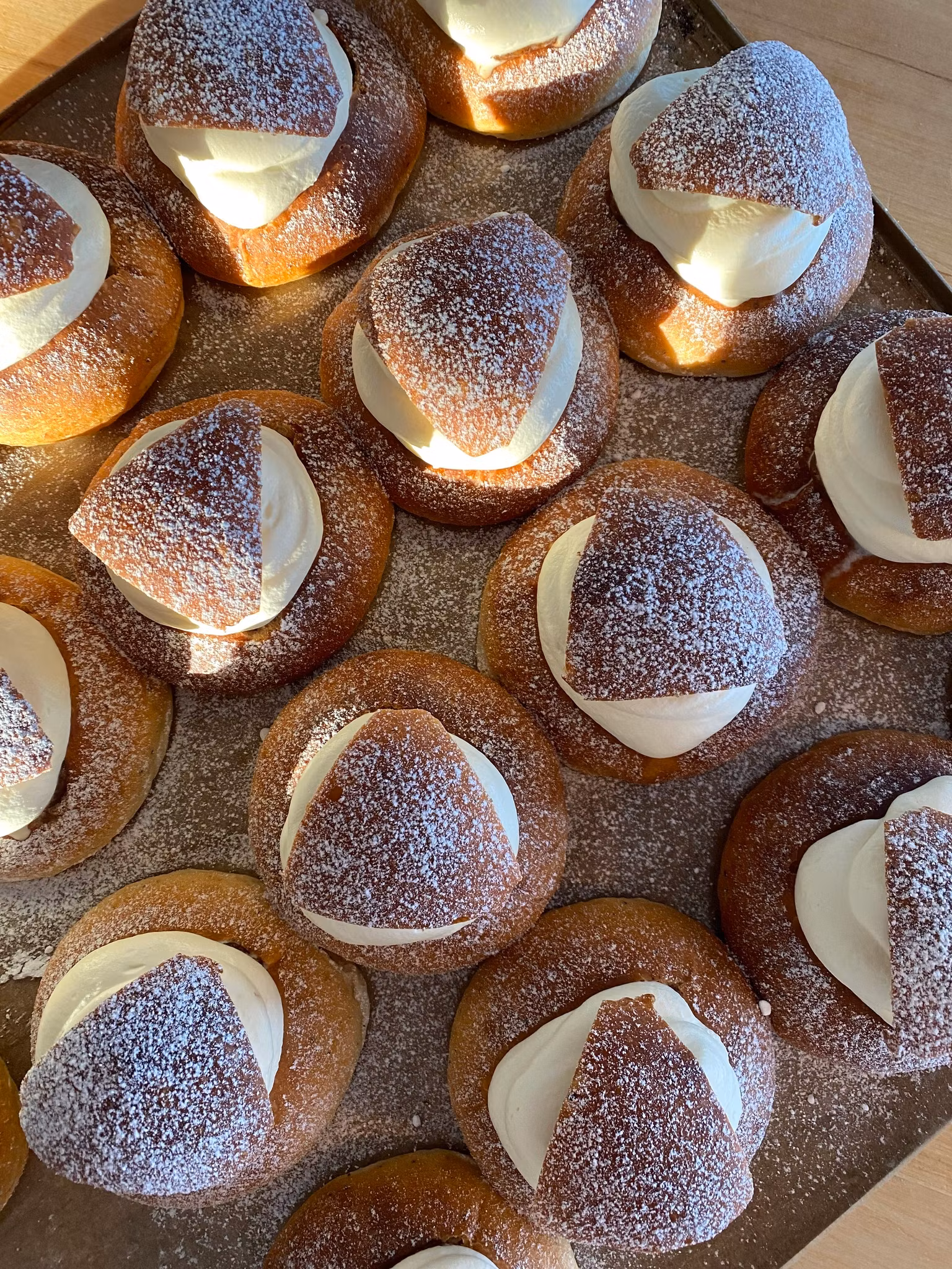 Hetväggfrukost fredag 20 februari kl 9