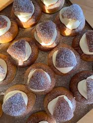 Hetväggfrukost fredag 6 mars kl 9