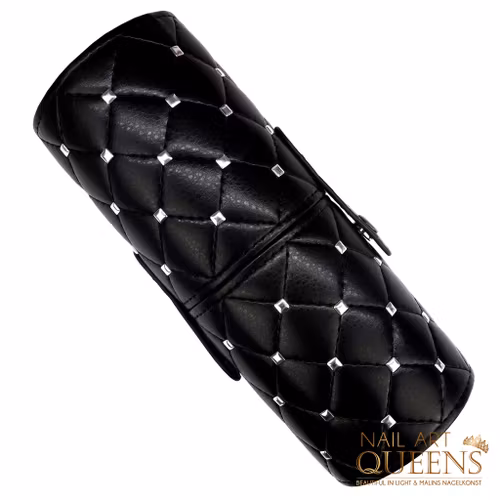 Cylinder Black Studs